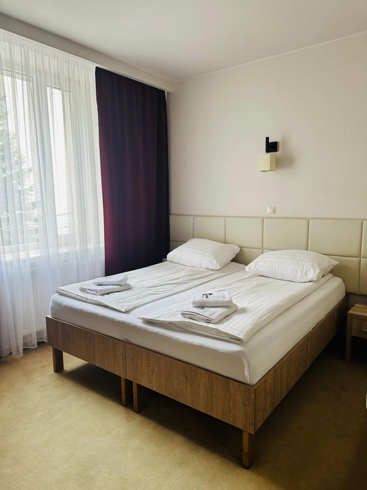 Hotel Tm 2*